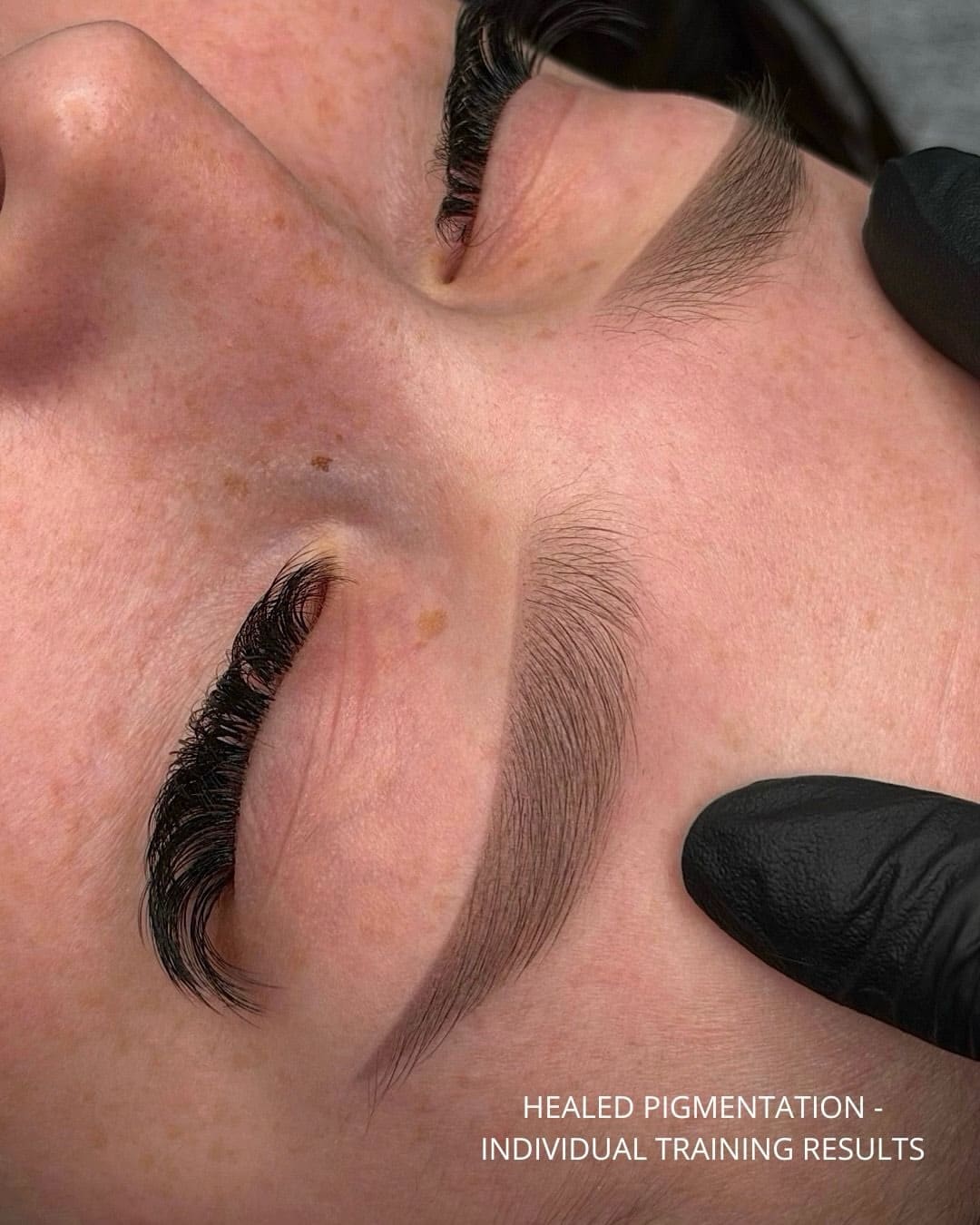 Gyógyult Powder Brows